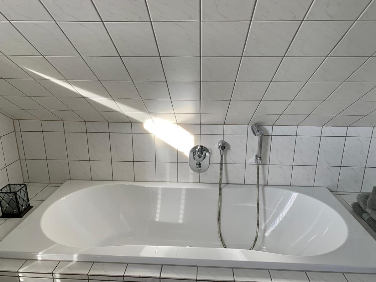 Meine Oase Ferienwohnung !!! Nicht Fuer Monteure !!! هورن باد مينبرغ المظهر الخارجي الصورة